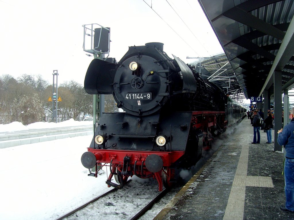 Am Bahnsteig in Erfurt Hbf, 5.12.2010