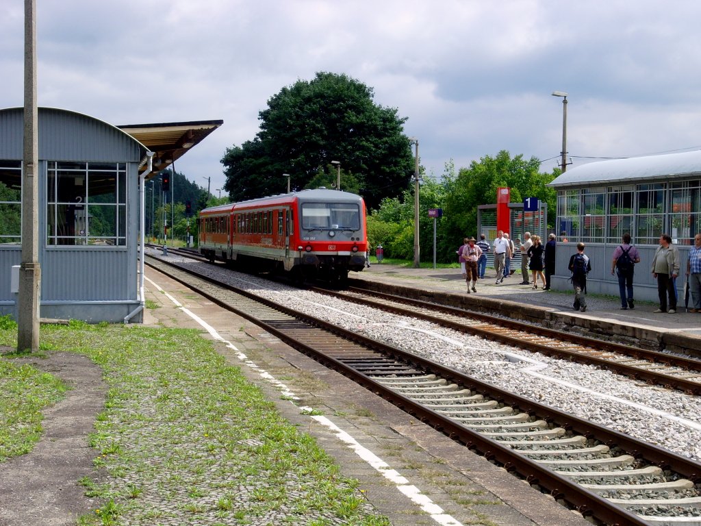 Bahnhof Rottenbach mit 628.2 am 18. 4. 2010