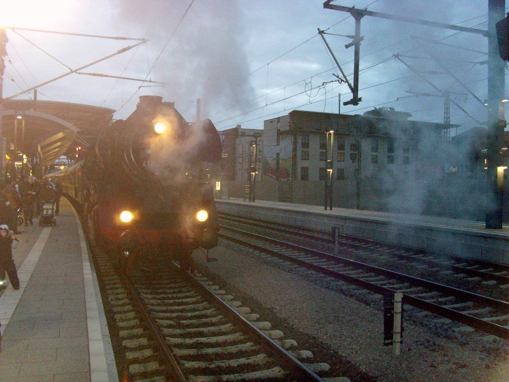 BR 41 mit viel Dampf, 2010
