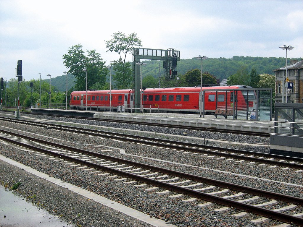 BR 612 verlsst Gera Hbf Richtung Sdbahnhof, 2010