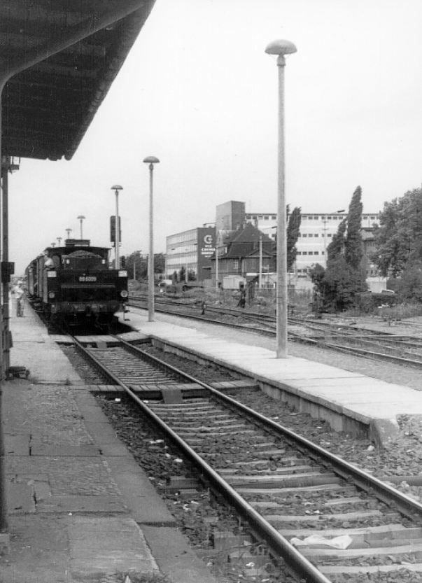 Dampfzug mit BR 89 in Erfurt-Nord, um 1985