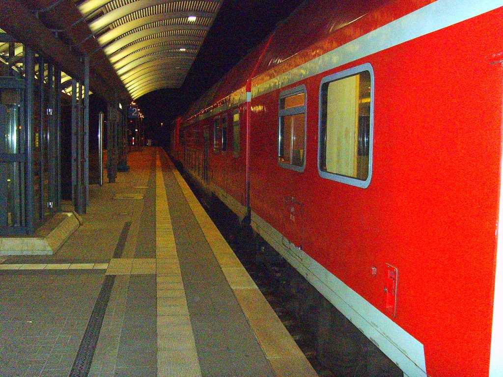 Doppelstockzug nach Jena Saalbhf in Saalfeld Saale  28-8-2010