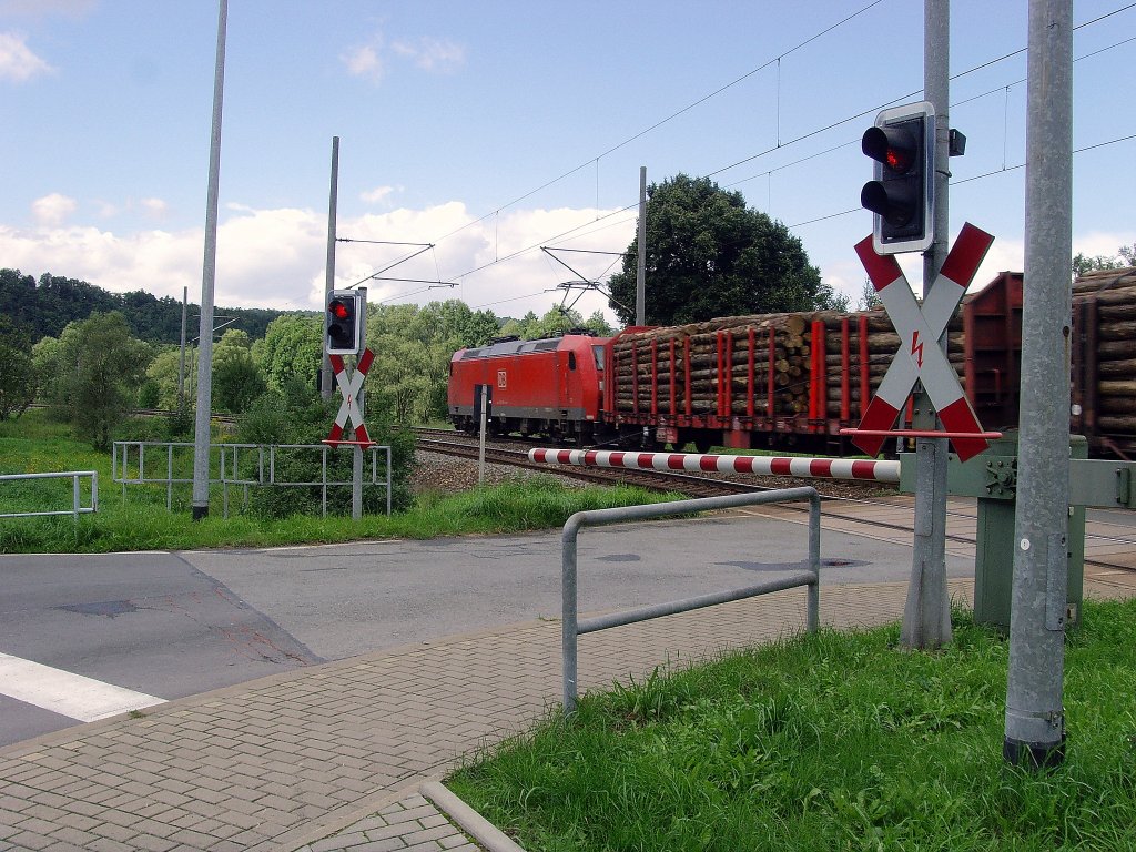 Gterzug passiert Kaulsdorf, 28.8.2010