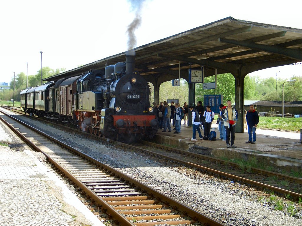 Sonderzug in Ilmenau am Bahnsteig, 2005