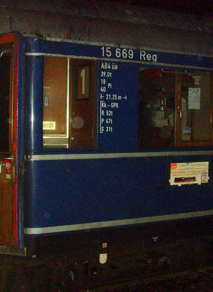 Sonderzugwagen Sonderzug aus Stuttgart in Erfurt Hbf 12.12.2010