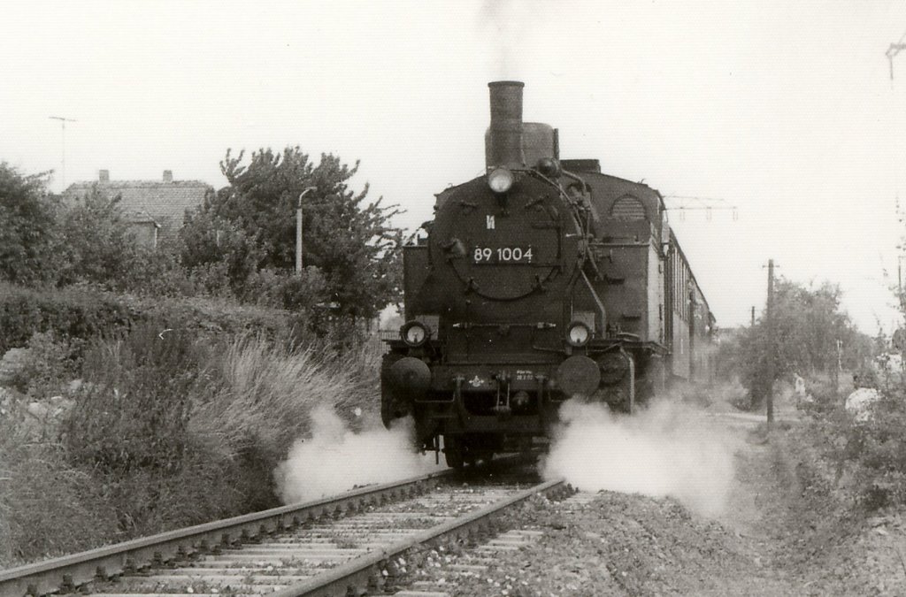 Traditionszug mit BR 89 unterwegs nach Erfurt-West, vor 1989