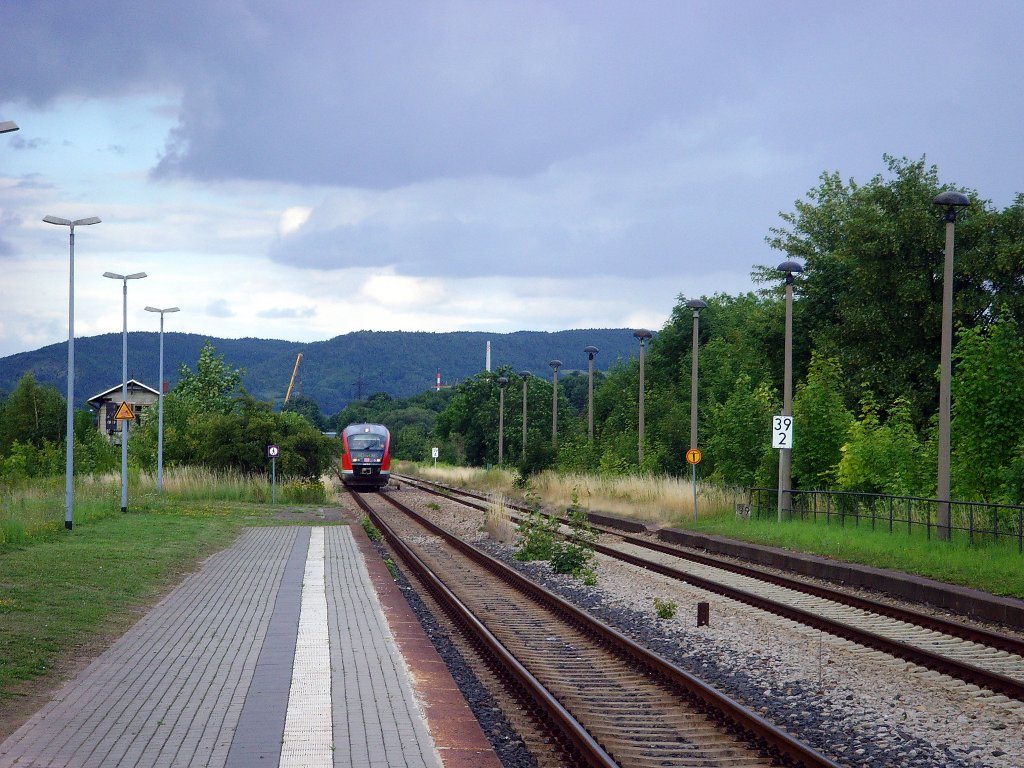 Triebwagen fhrt in Bad Blankenburg ein, 2011
