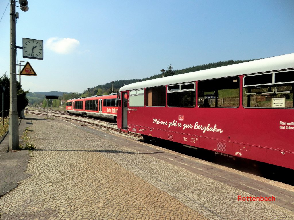 Triebwagen in Rottenbach