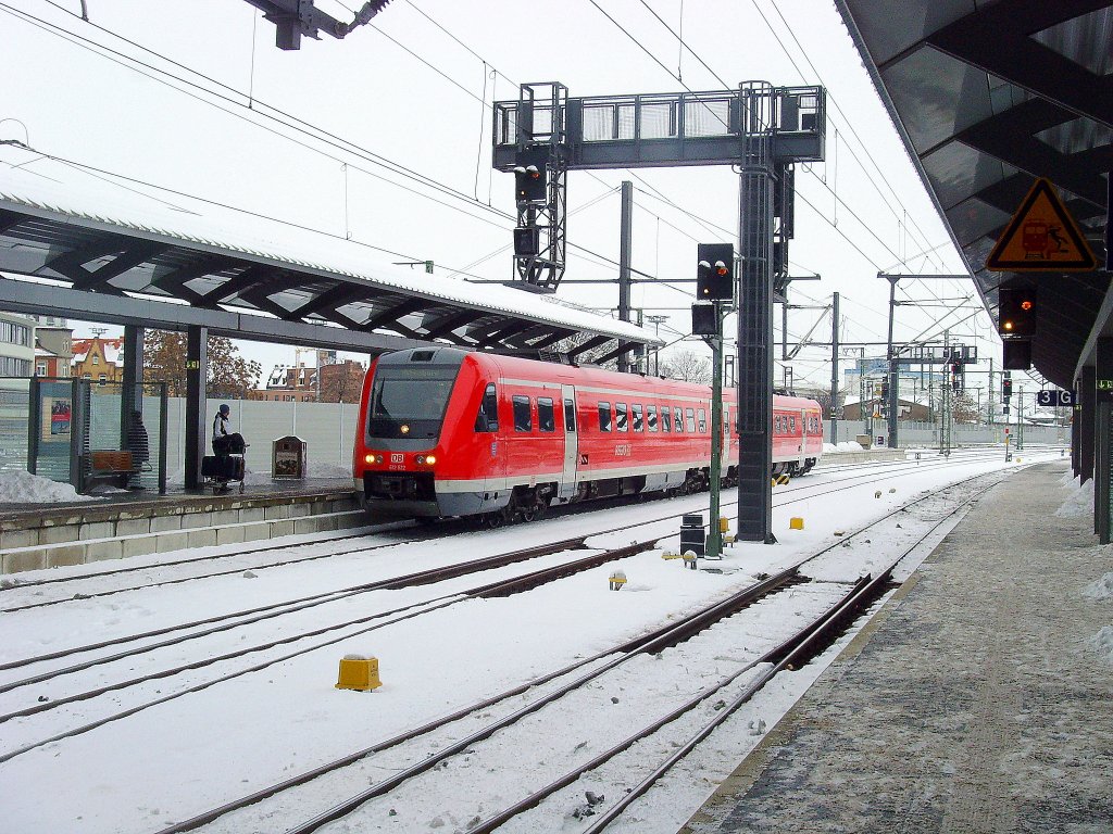 VT 612 am Gleis 2 in Erfurt Hbf, 5.12.2010