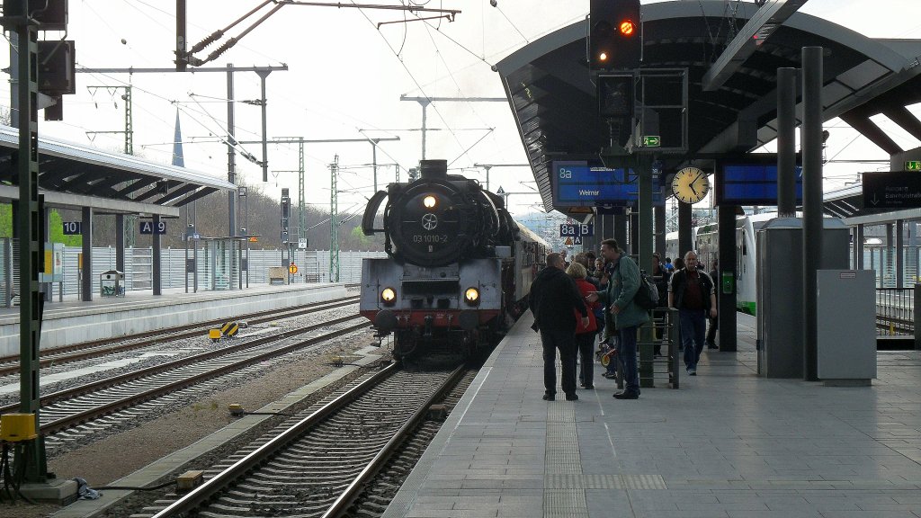 03 1010 in Erfurt Hbf