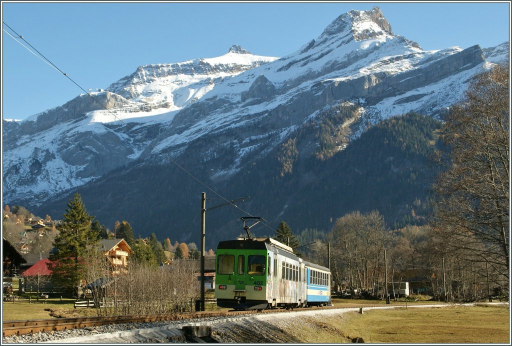 Der ASD Regionalzug wird in K�rze seinen Zielbahnhof Les Diablerets erreichen. 
20. Nov. 2012