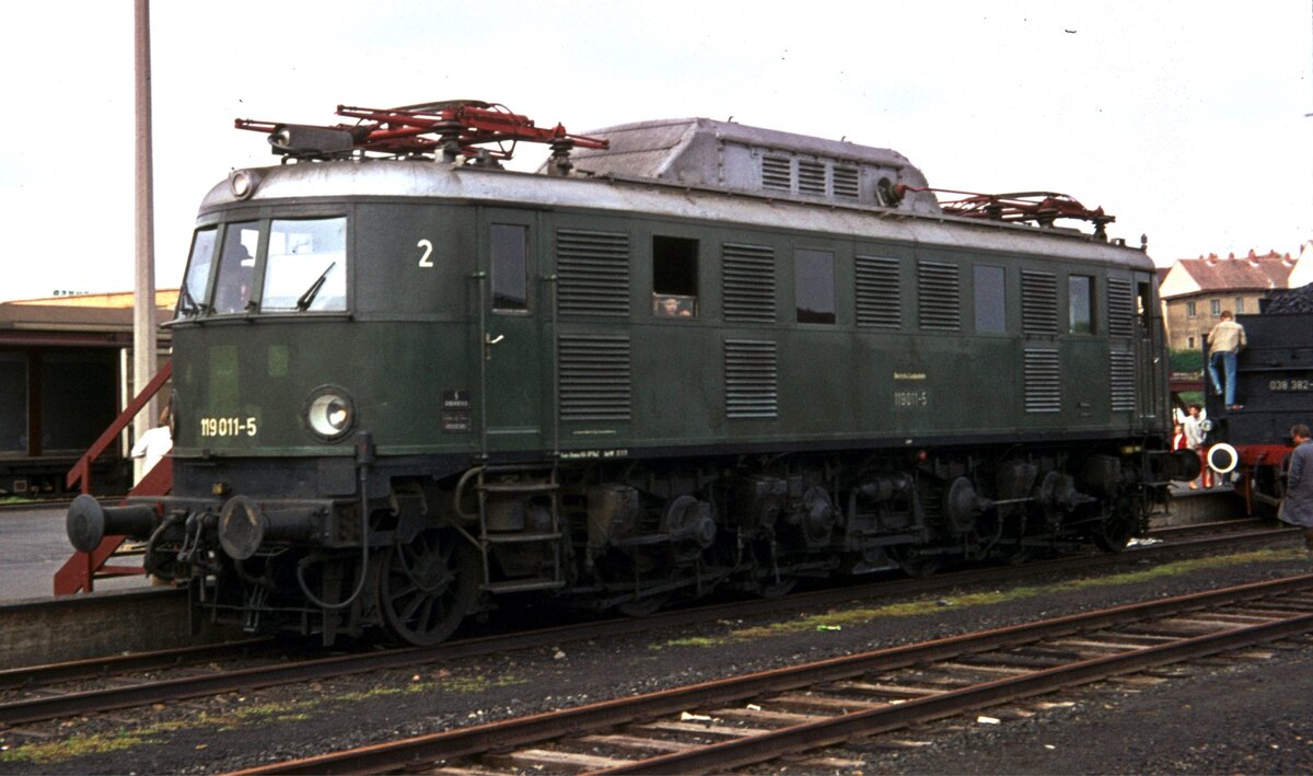 119 011-5 in Braunschweig im Juni 1972.