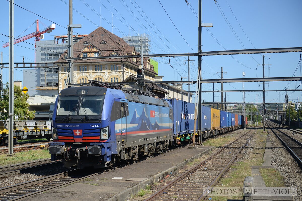 2023-09-10, SBB CFF FFS Cargo Pratteln
Locomotive électrique Siemens Vectron
Br 193 517 [Adda] 