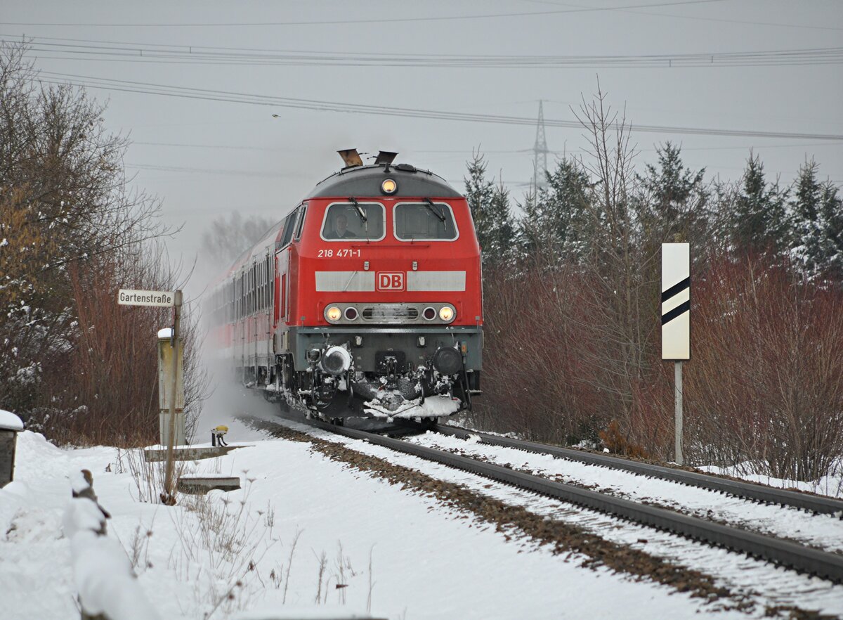218 471-1 in Bellenberg am 08.02.2013.