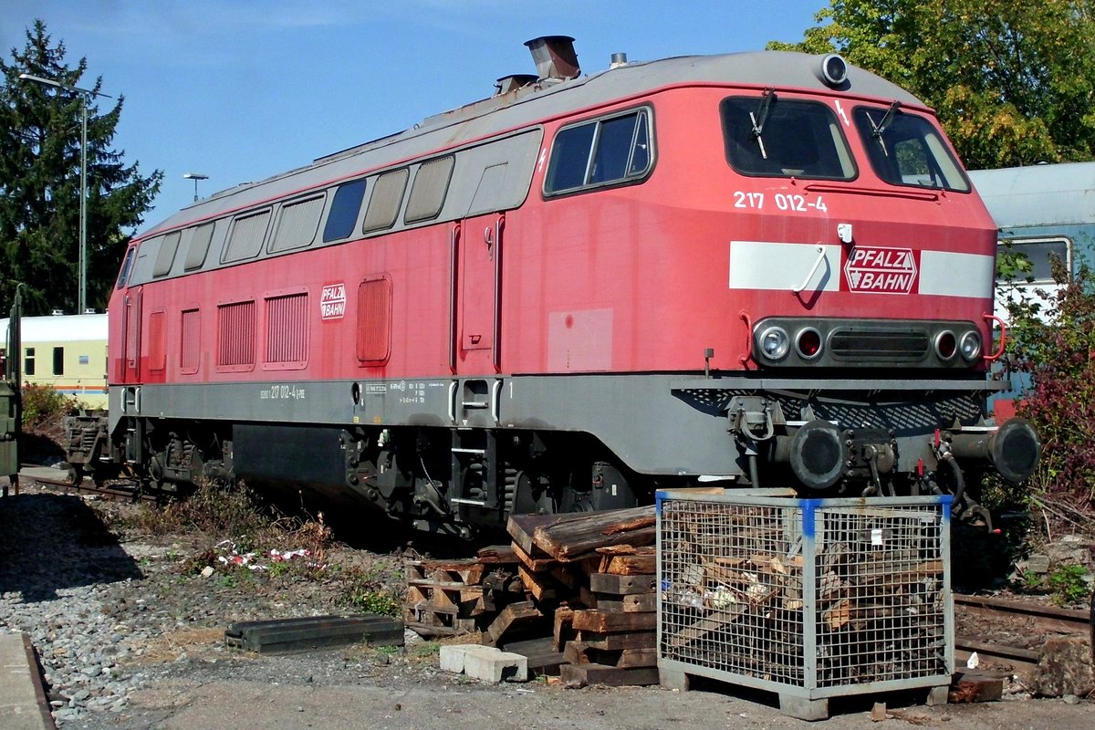 Am 15 September 2019 steht 217 012 ins S�dwestdeutsches Eisenbahnmuseum Heilbronn.