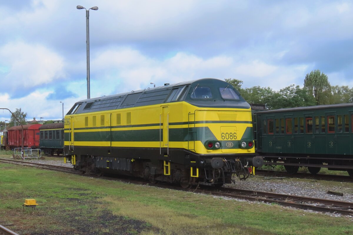 Am 22 September 2023 steht CFV3V 6086 in Mariembourg.