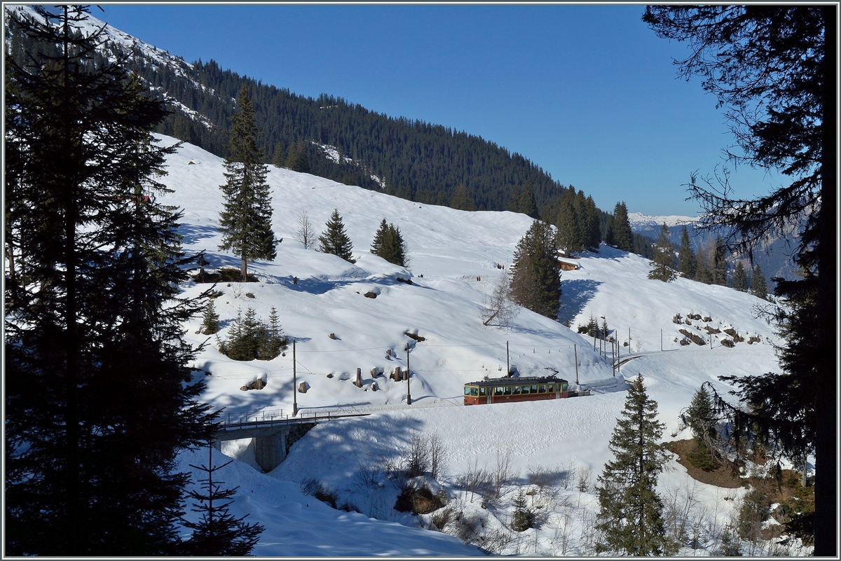 Auch der kleine BLM Triebwagen in der Winterlandschaft bei Winteregg möchte ich hier nochmals zeigen.
9. März 2014