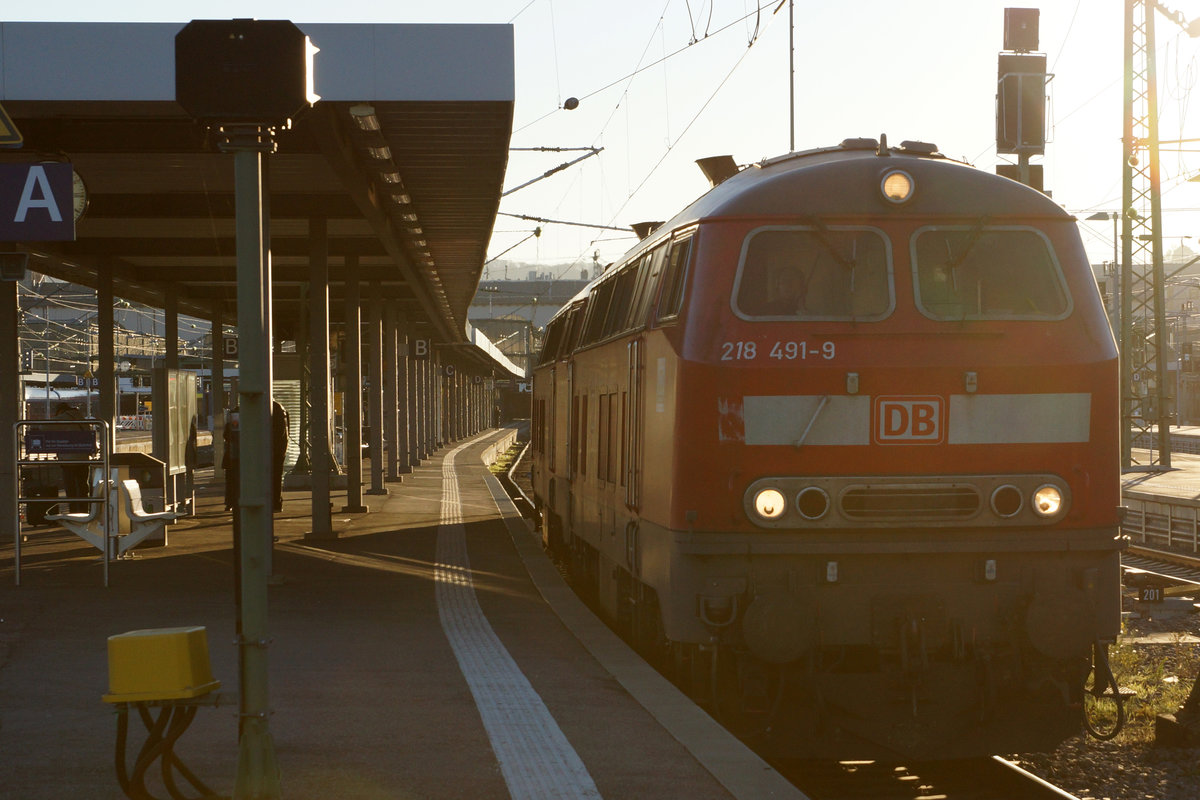 DB: Impressionen des Bahnhofs Stuttgart Hbf vom 3. Dezember 2016.
Foto: Walter Ruetsch