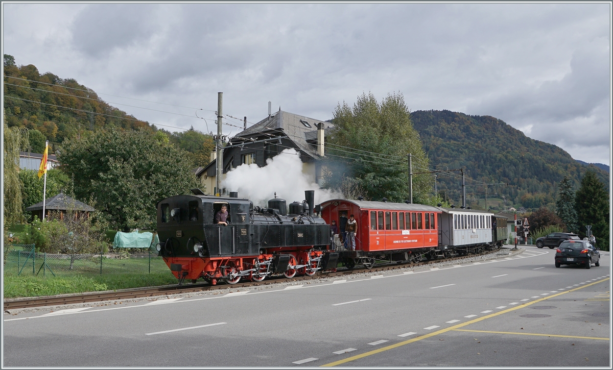 Die Blonay-Chamby G 2x 2/2 105 erreicht mit ihrem Dampfzug Blonay.

11. Okt. 2020