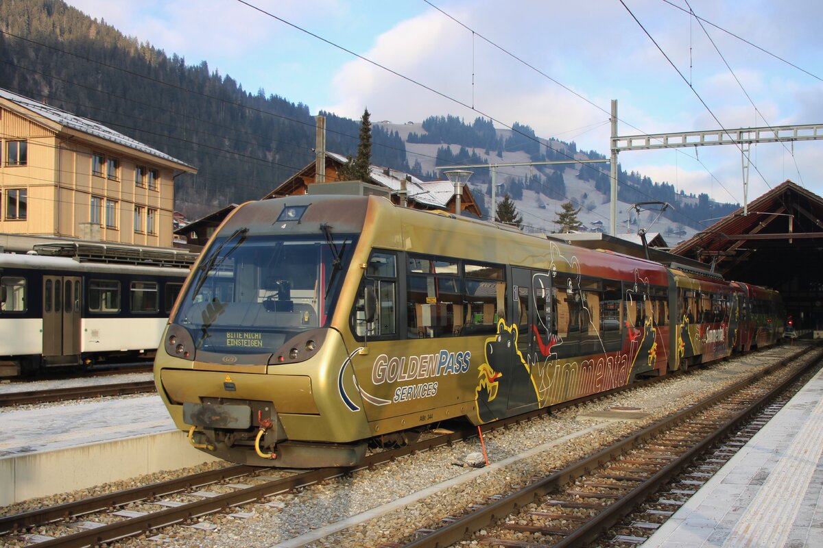 MOB 244/344 treft am 31 Dezember 2025 in Zweisimmen ein.