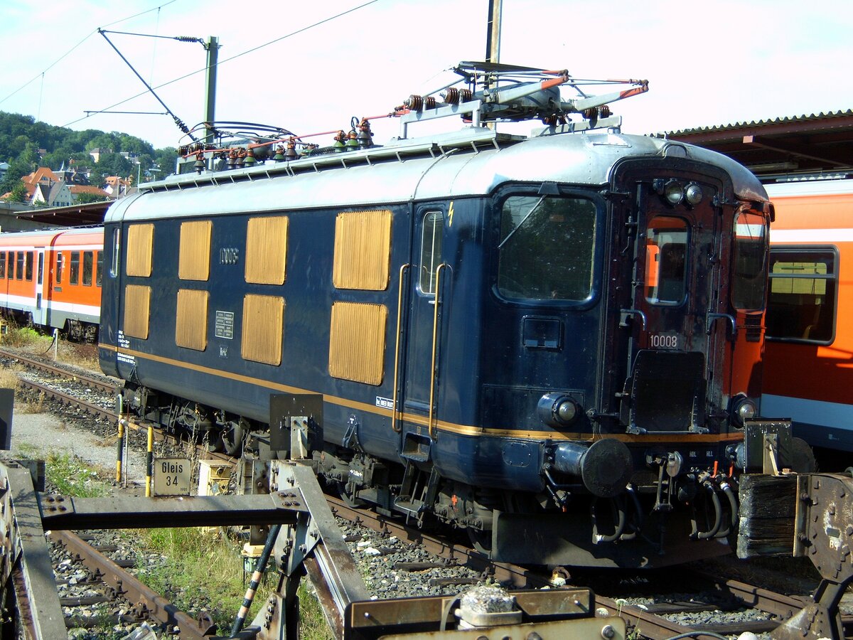 SBB Re 4/4 I in Ulm am 14.07.2005.