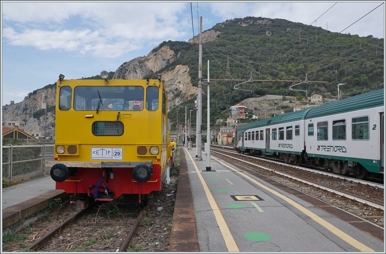 Ein weiteres, etwas gr�sseres RFI Dienstfahrzeug gab es dann in Finale Ligure zu fotografieren. 

16. Sept. 2023 