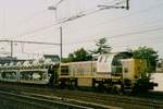 Am 10 Juni 2006 zieht 7858 ein PKW Zug durch Antwerpen-Berchem.