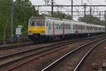Am 21 Mai 2025 verlasst NMBS 401 Antwerpen-Berchem auf den kurzen Weg nach deren Endbahnhof Antwerpen Centraal.