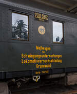 Detailbilddes restaurierten historischen  DRG Meßwagen für Schwingungsuntersuchungen Lokmotivversuchsabteilung Grunewald, (Berlin) Bln 700 587, vom berühmten Lokomotiv- Versuchsamtes