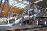   Der L�becker Hauptbahnhof ist ein Reiterbahnhof, dessen Personensteg �ber insgesamt zehn Gleise mit vier Bahnsteigen f�hrt.