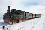   Die Jung-Malletlok 99 5902 der HSB, ex NWE 14, ex NWE 12 (ab 1927) hat mit HSB-Traditionszug am 23.03.2013 den Brocken erreicht.