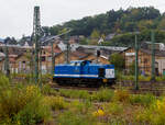 Die V 100-SP-008 / 203 128-4 (92 80 1203 128-4 D-SLG) der SLG Spitzke Logistik GmbH, ex DR 110 529-5, ex DR 112 529-3, ex DR 202 529-4, ex DB 202 529-4, rangiert am 30 September 2025 im Rbf