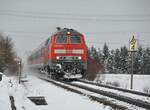 218 471-1 mit Nahverkehrszug in Bellenberg am 08.02.2013.