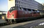 220 068-1 in Braunschweig am 24.02.1983.