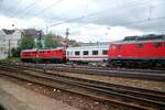 234 467-9 auf dem Wartegleis und 234 278-0 mit IC in Ulm am 21.08.2006.
