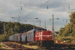 Scanbild: am 21 Mai 2005 schleppt HGK DH36 ein Ganzzug durch K�ln West.