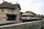 WEG T 30 oder T 31 mit 2 Anh�ngern in Nellingen am 07.10.1984.
