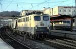 150 129-5 und auf den Bayerischen Gleisen (hier 21) 111 005-5 in Ulm am 13.03.1999.