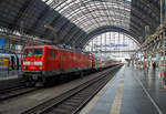   Die 114 013 (91 80 6114 013-6 D-DB) der DB Regio, ex DR 112 013-8 fährt am 18.05.2018 mit dem RB 51 “Kinzigtalbahn“ aus Wächtersbach in den Hbf Frankfurt am Main ein.