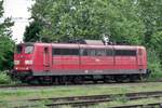 Am 19 Mai 2015 durchfahrt 151 004 Oberhausen Osterfeld Süd.