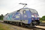 152 134-3 mit Werbung  Albatros  in Beimerstetten am 12.07.2011.