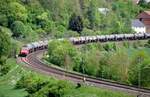 185 173-2 mit Kesselwagenganzzug in Lonsee am 20.05.2014.