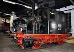 98 307 Glaskasten  SpalterBockerl  im Deutschen Dampflok Museum in Neuenmarkt-Wirsberg am 03.09.2011.