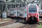 CFL 2303 treft am 27 April 2018 in K�ln Hbf ein.