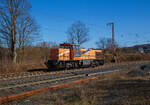 Die an die BEG - Bocholter Eisenbahngesellschaft mbH vermietete 275 105-0 (92 80 1275 105-5 D-NRAIL) eine Vossloh G 1206 der Northrail rauscht am 09.03.2022 auf Tfzf (Triebfahrzeugfahrt) durch