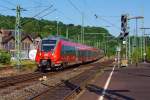 Zwei gekuppelte Bombardier Talent 2 - 442 263 / 763 (vierteilig) und 442 103 / 603 (dreiteilig) fahren am 08.07.2013 als RE 9 - rsx – Rhein-Sieg-Express (Aachen - K�ln - Siegen) in den Bahnhof