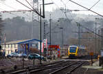 Der VT 256 (95 80 0648 156-7 D-HEB / 95 80 0648 656-6 D-HEB), ein Alstom Coradia LINT 41 der HLB (Hessische Landesbahn), als RB 90  Westerwald-Sieg-Bahn  (Westerburg - Altenkirchen - Au/Sieg –