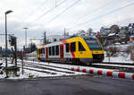 Der VT 202 ABbp (95 80 0640 102-9 D-HEB) ein Alstom Coradia LINT 27 der (Hessische Landesbahn) fährt am 21.01.2022, als RB 90 (Umlauf 61742)  Westerwald-Sieg-Bahn  (Altenkirchen - Au/Sieg -