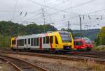   Der neue VT 505 ein Alstom Coradia LINT 41 der neuen Generation / neue Kopfform (95 80 1648 105-2 D-HEB / 95 80 1648 605-1 D-HEB) der HLB (Hessische Landesbahn GmbH) fährt am 04.10.2015, als RB