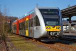   Der VT 526 128 (95 80 0646 428-2 D-HEB / 95 80 0946 928-8 D-HEB / 95 80 0946 428-9 D-HEB) ein Stadler GTW 2/6 der HLB (Hessische Landesbahn GmbH), ex VT 128 der vectus, ist am 16.02.2016 in